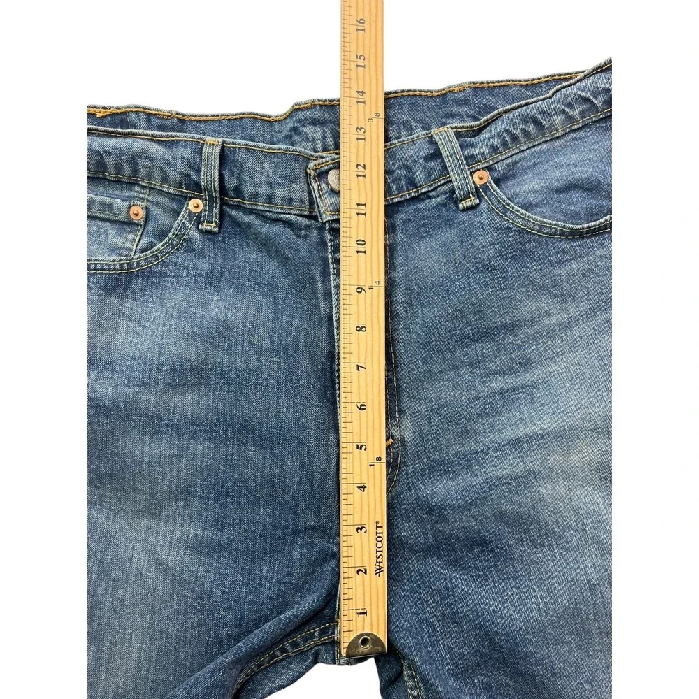 Levis 505 Regular Fit Jeans Mens 38x30 Medium Wash Blue Straight Leg Stretch